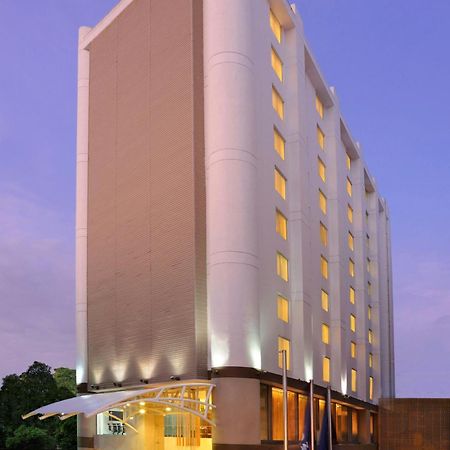 Four Points By Sheraton Ахмедабад Екстер'єр фото